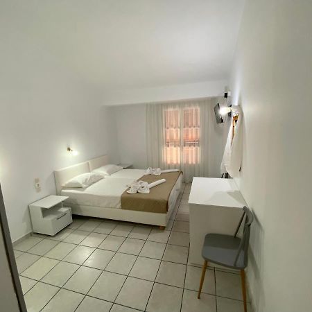 Vaya Zorba Studios Skiathos Exterior photo